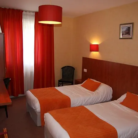 Logis Le Florina Hotel